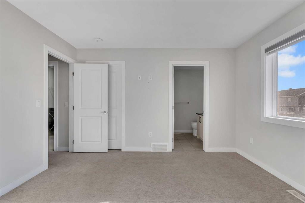 159 Waterford Heights, Chestermere, AB
