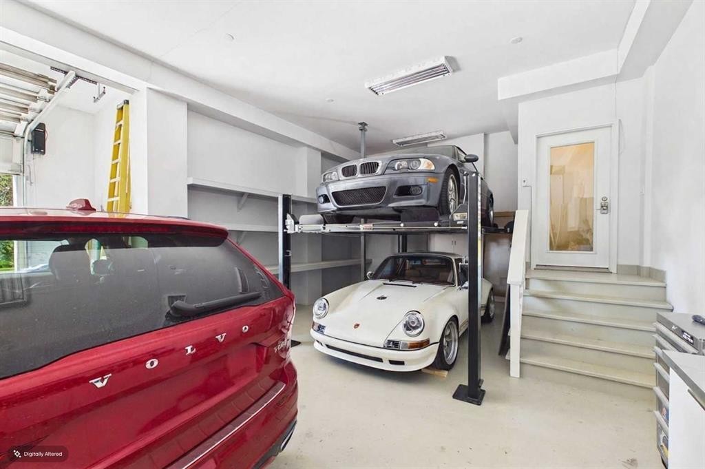 2312 Juniper Road Nw, Calgary, AB