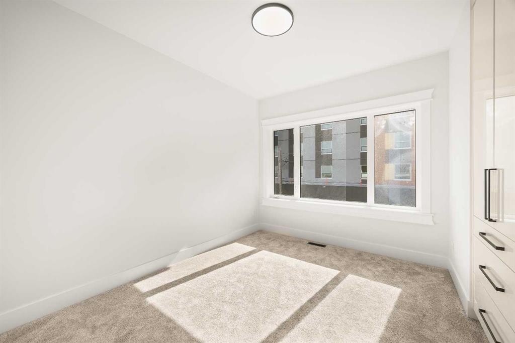 119 42 Avenue Ne, Calgary, AB