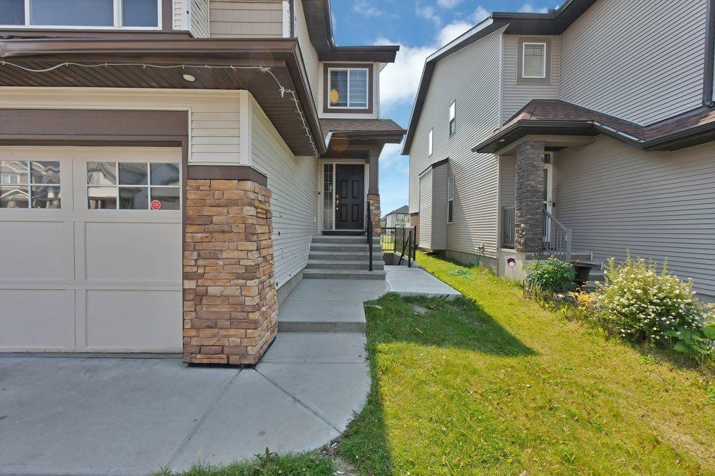 33 Skyview Springs Road Ne, Calgary, AB