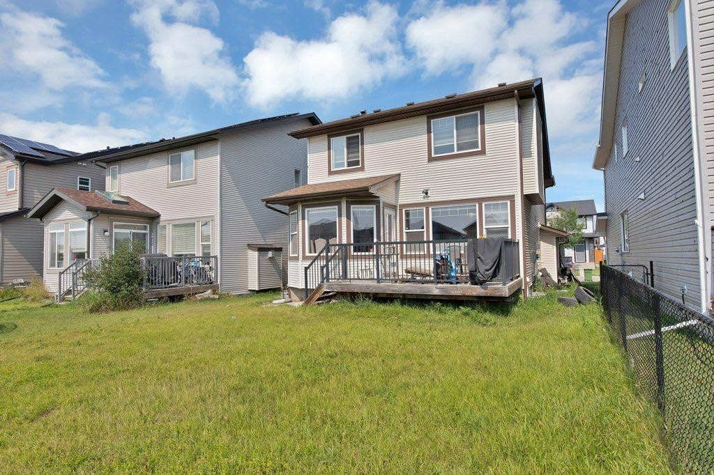33 Skyview Springs Road Ne, Calgary, AB