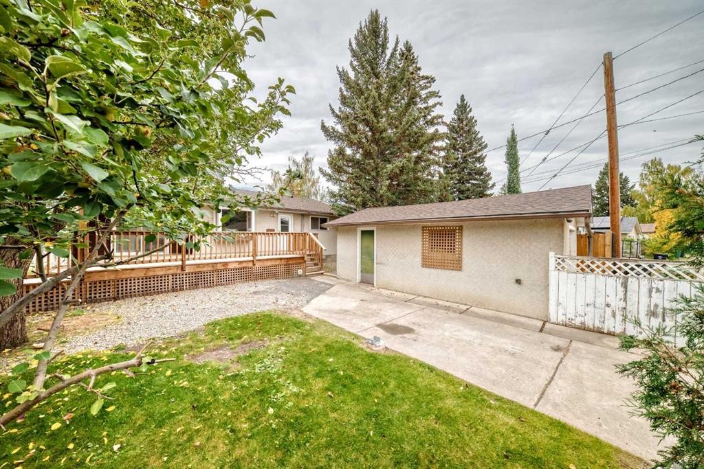 5712 Lakeview Drive Sw, Calgary, AB