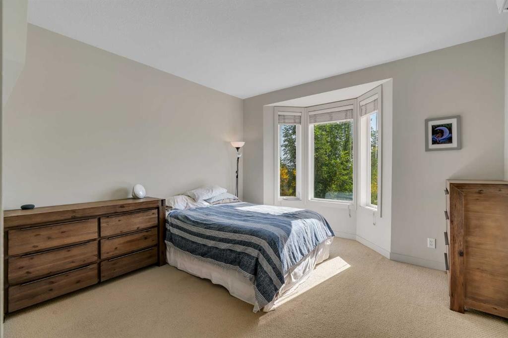 302-830 Centre Avenue Ne, Calgary, AB