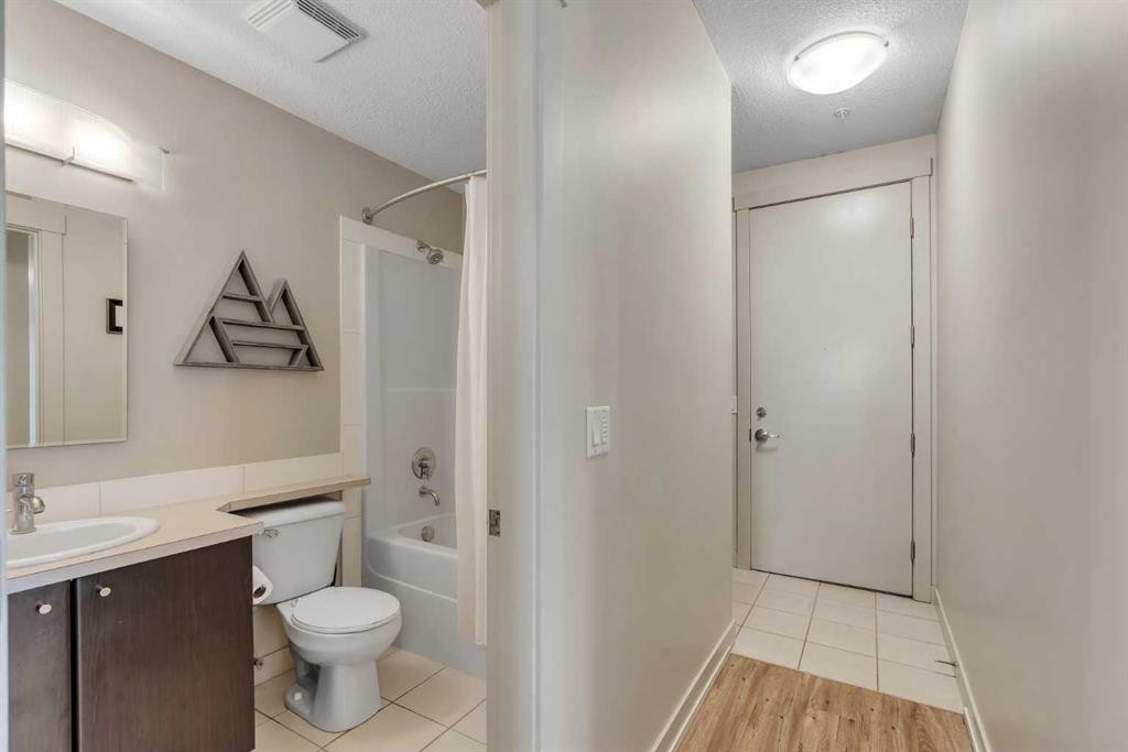 302-830 Centre Avenue Ne, Calgary, AB