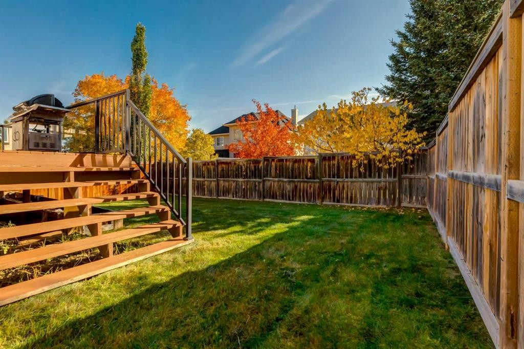 43 Cougar Plateau Circle Sw, Calgary, AB