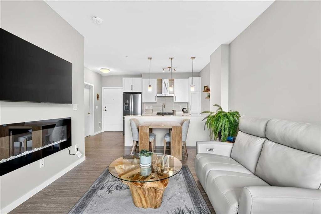 412-122 Mahogany Centre Se, Calgary, AB