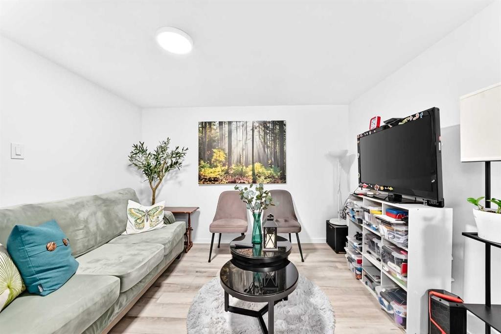 170-999 Canyon Meadows Drive Sw, Calgary, AB