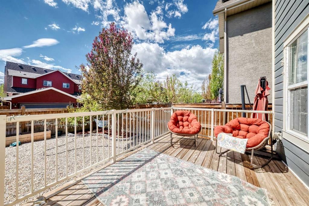 67 Masters Rise Se, Calgary, AB
