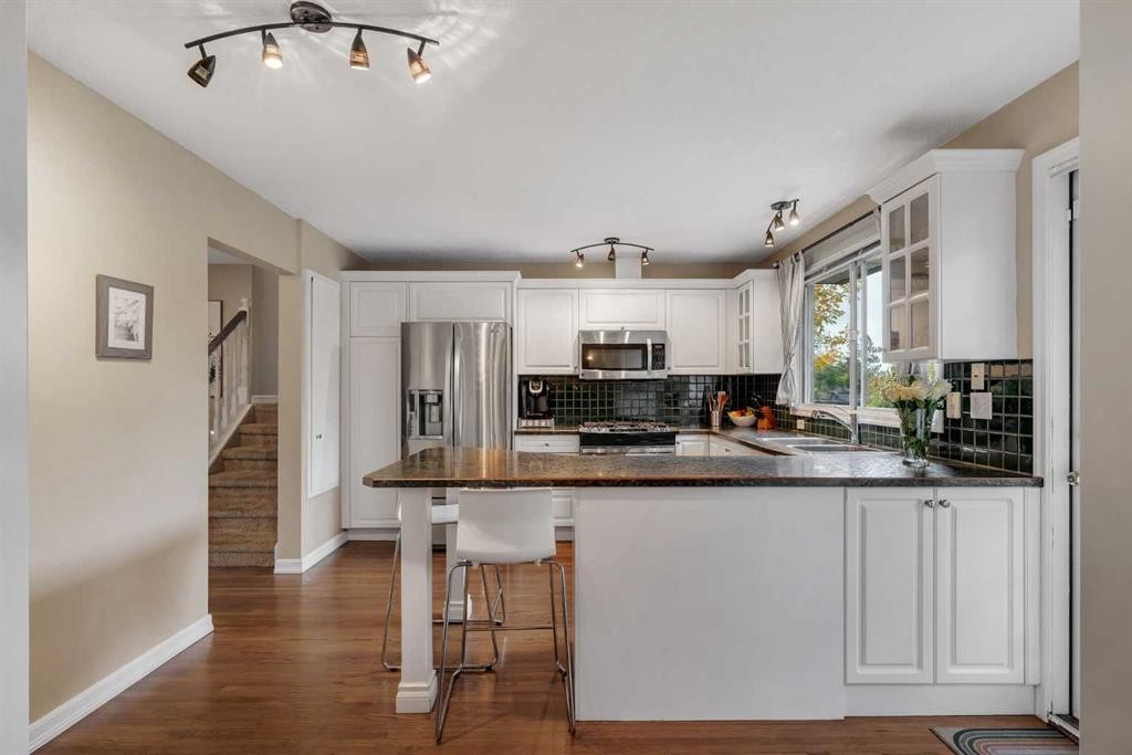 1308 Norfolk Drive Nw, Calgary, AB