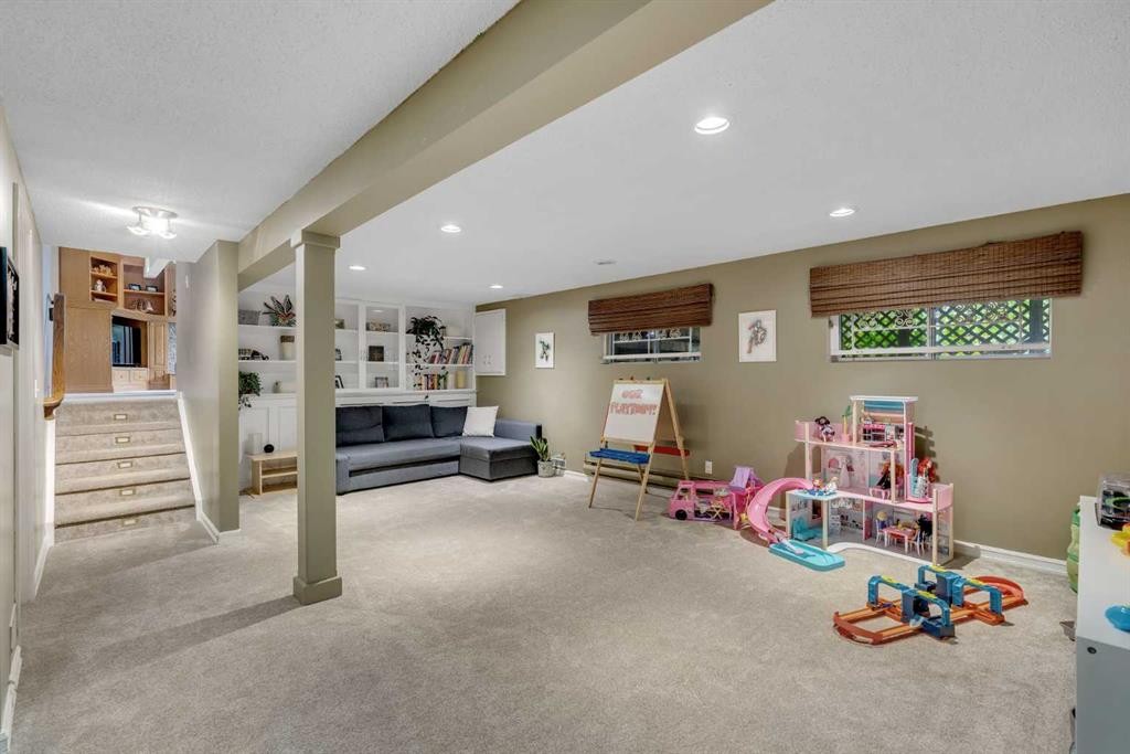 1308 Norfolk Drive Nw, Calgary, AB
