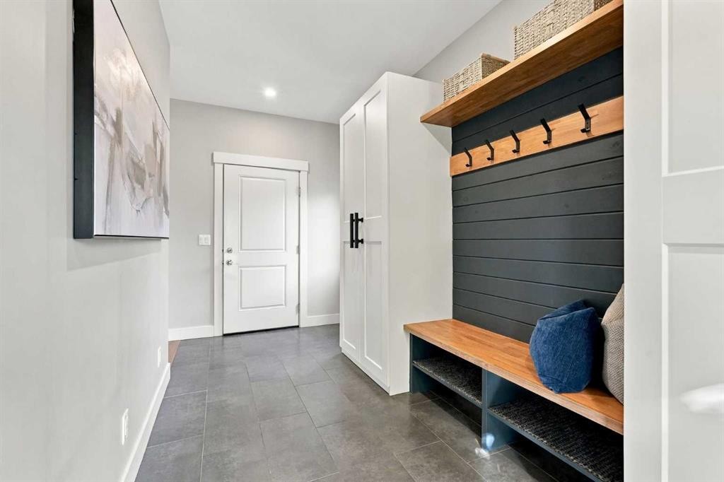 2223 Glenwood Drive Sw, Calgary, AB