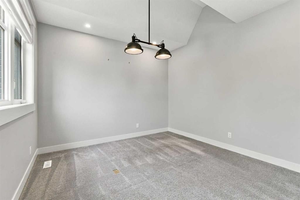 2223 Glenwood Drive Sw, Calgary, AB