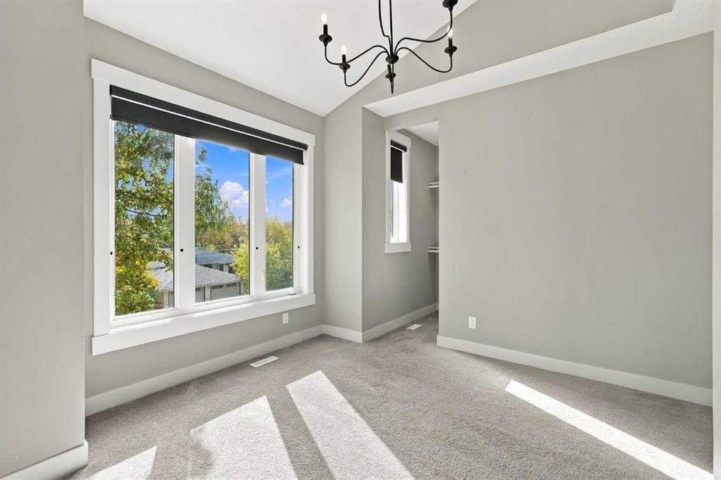 2223 Glenwood Drive Sw, Calgary, AB