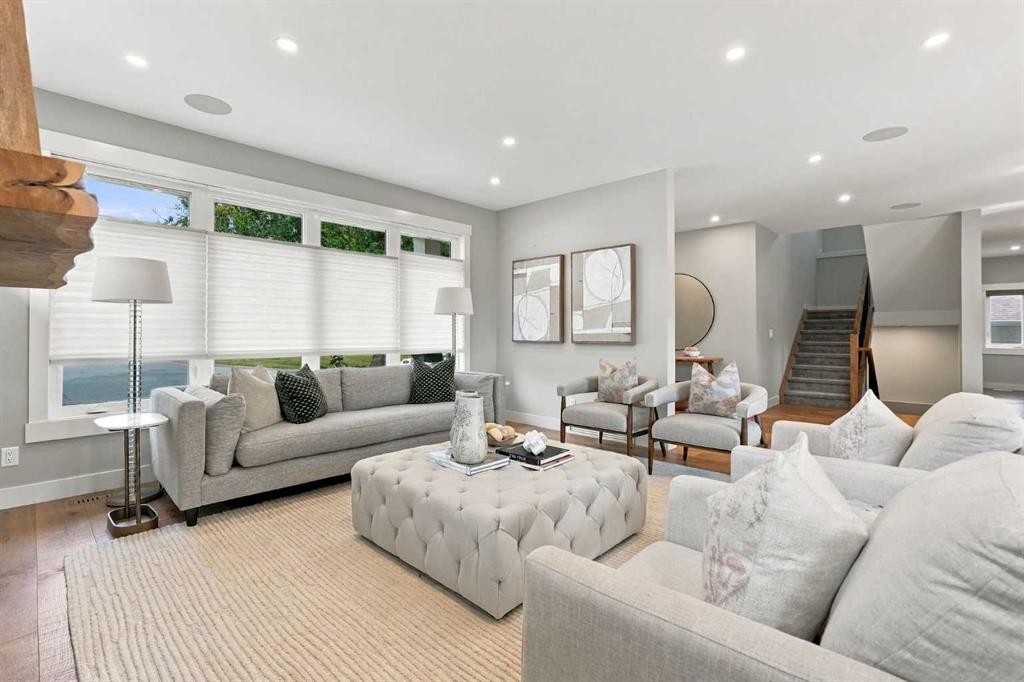 2223 Glenwood Drive Sw, Calgary, AB