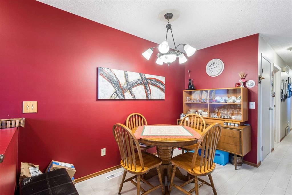 16-3015 51 Street Sw, Calgary, AB