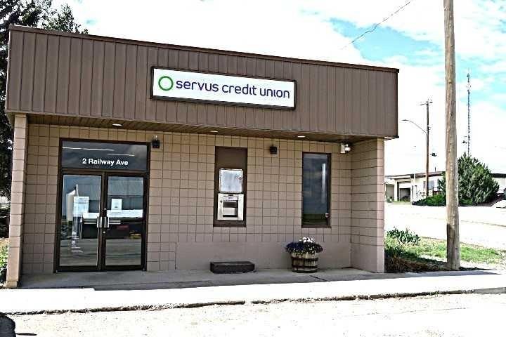 139 1 Street South, Lomond, AB