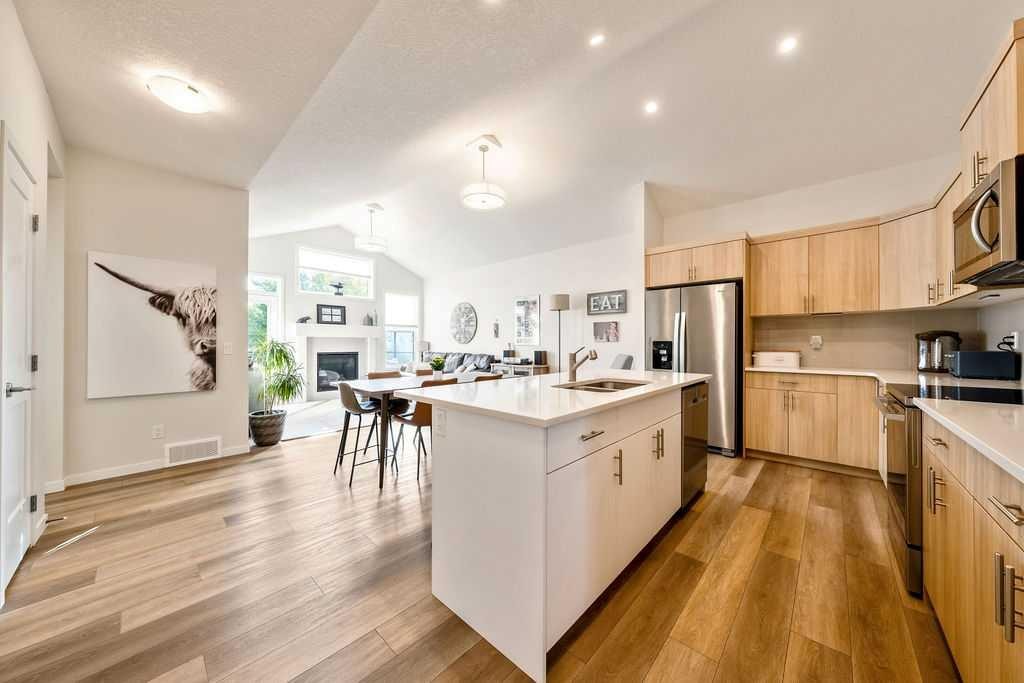529 Montana Bay Se, High River, AB