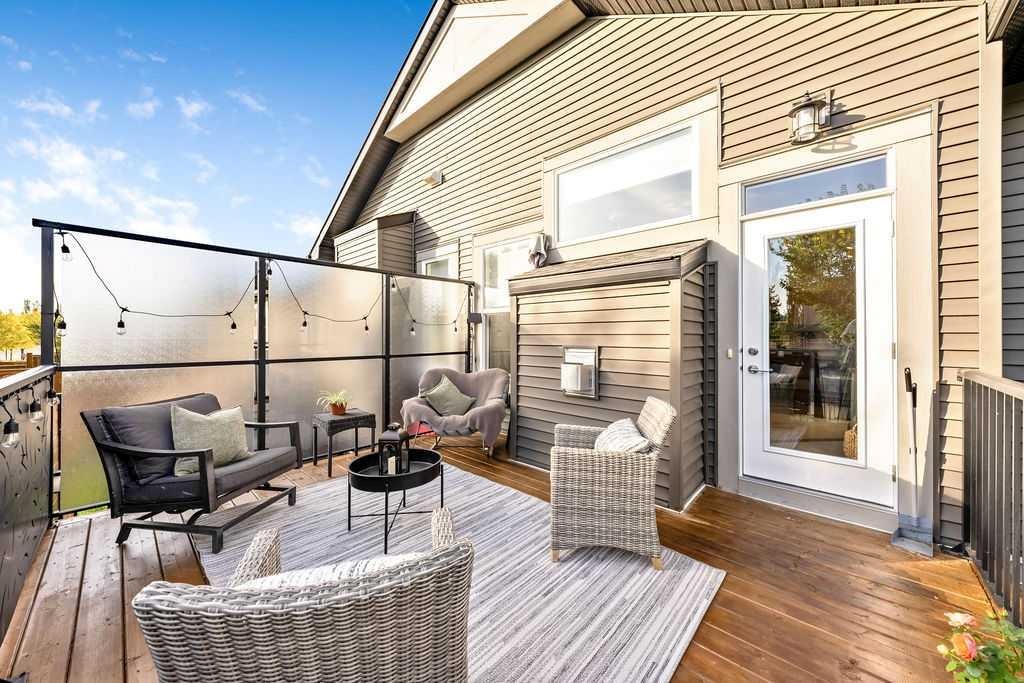 529 Montana Bay Se, High River, AB