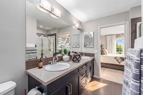 158 Mahogany Grove Se, Calgary, AB 