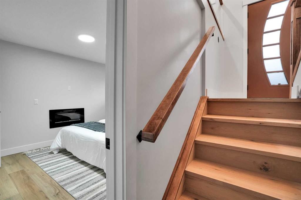 6208 Dalton Drive Nw, Calgary, AB