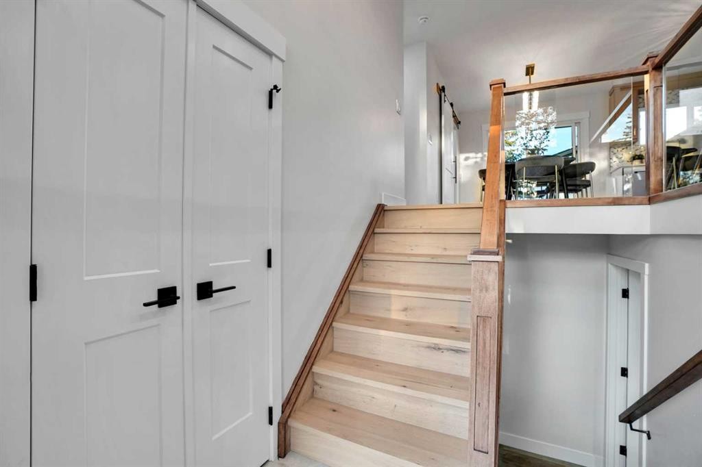 6208 Dalton Drive Nw, Calgary, AB