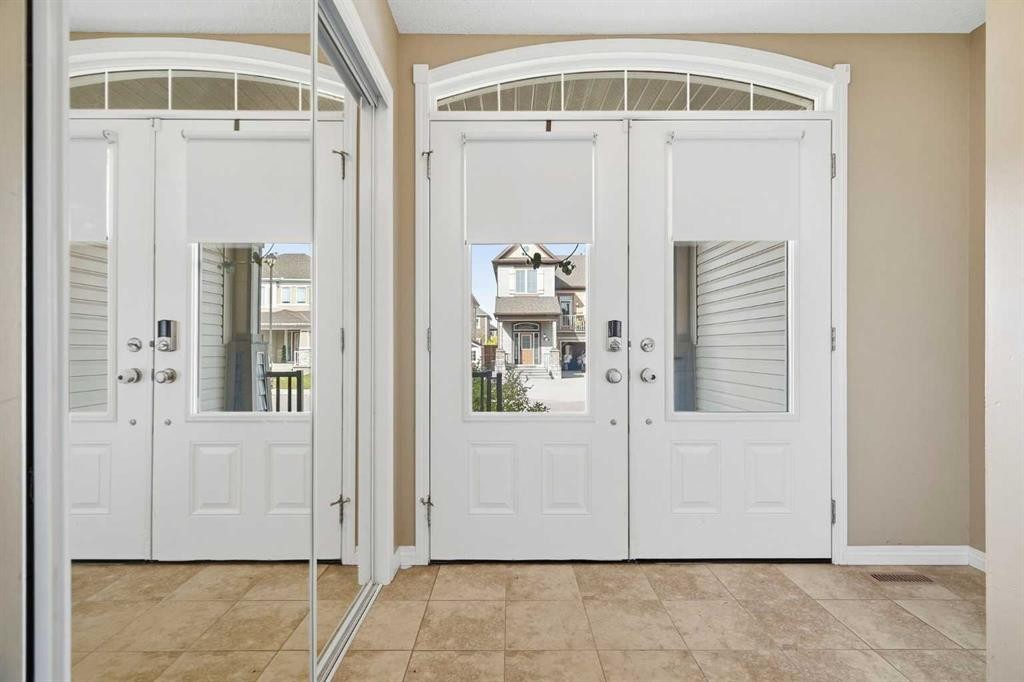 143 Windbrook Manor Sw, Airdrie, AB