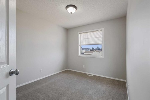 107 Cranberry Green Se, Calgary, AB 