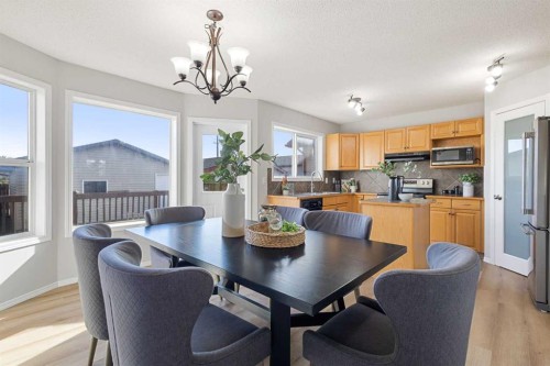 107 Cranberry Green Se, Calgary, AB 