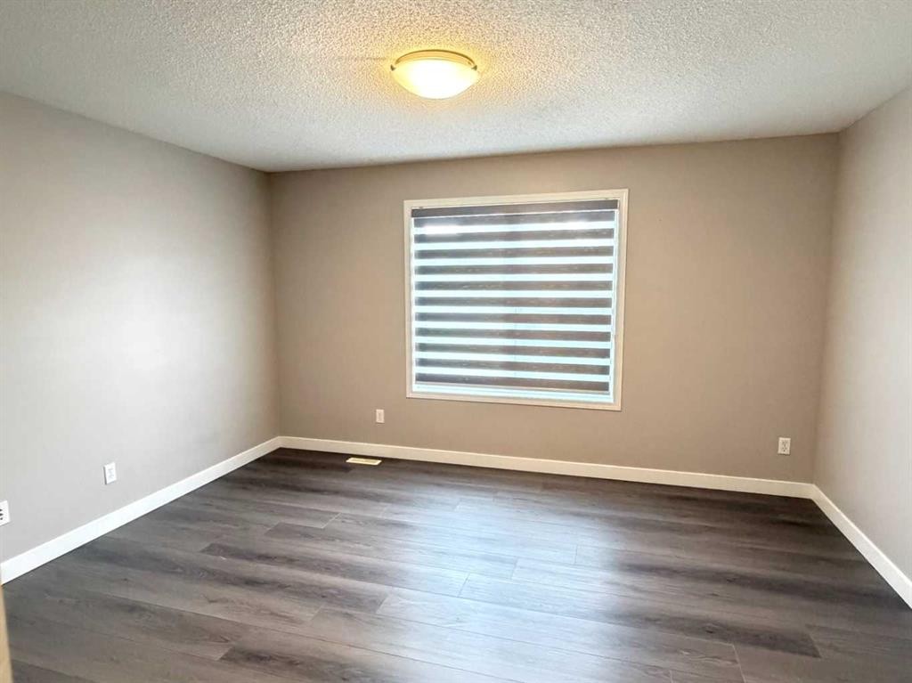 95 Panora Close Nw, Calgary, AB
