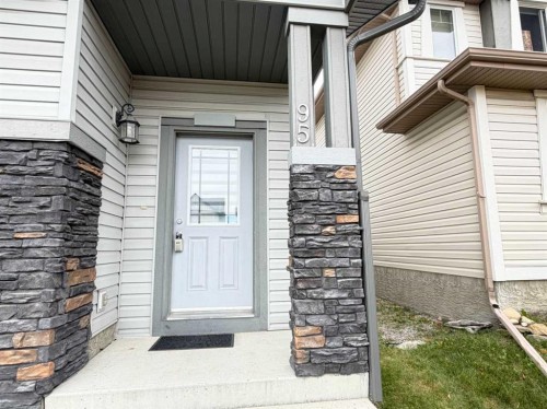 95 Panora Close Nw, Calgary, AB 