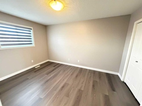 95 Panora Close Nw, Calgary, AB 