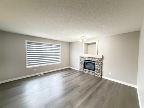 95 Panora Close Nw, Calgary, AB 