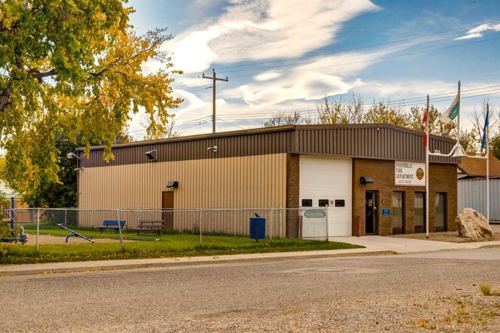 6 Houlden Place, Cayley, AB