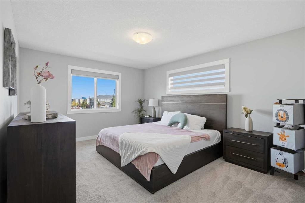 108 Hillcrest Avenue Sw, Airdrie, AB