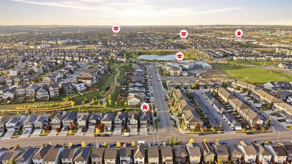 108 Hillcrest Avenue Sw, Airdrie, AB