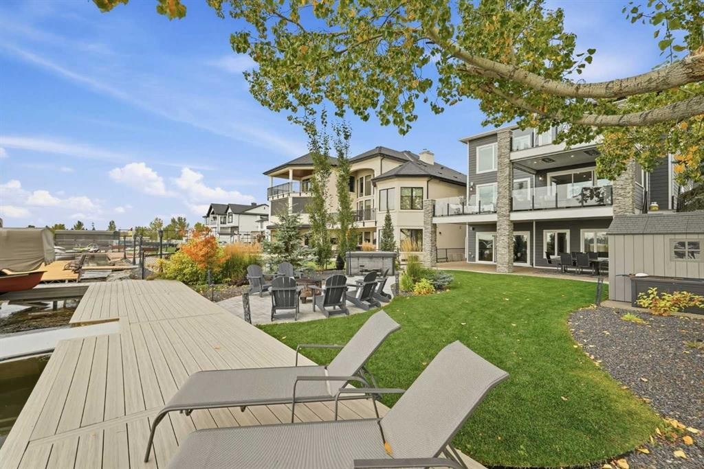 435 East Chestermere Drive, Chestermere, AB