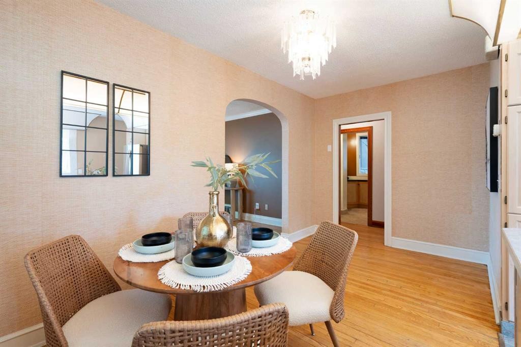 229 11 Avenue Ne, Calgary, AB