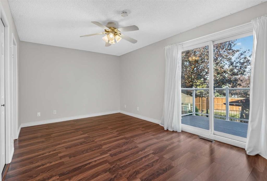 112 Beaconsfield Rise Nw, Calgary, AB