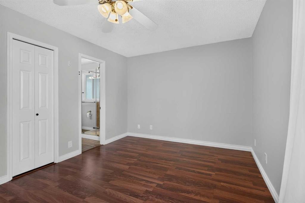 112 Beaconsfield Rise Nw, Calgary, AB