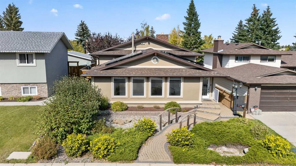 112 Beaconsfield Rise Nw, Calgary, AB