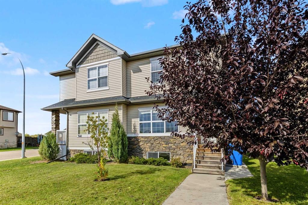 1540 Mcalpine Street, Carstairs, AB