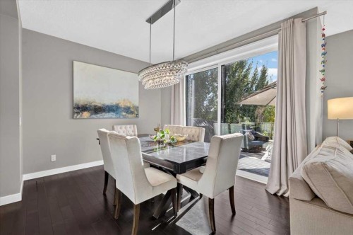 90 Cranbrook Crescent Se, Calgary, AB 