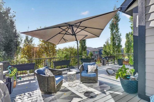 90 Cranbrook Crescent Se, Calgary, AB 