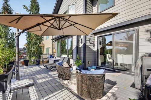 90 Cranbrook Crescent Se, Calgary, AB 