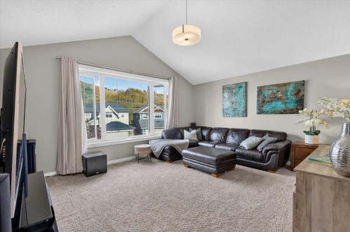 90 Cranbrook Crescent Se, Calgary, AB 