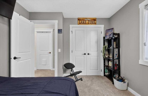 90 Cranbrook Crescent Se, Calgary, AB 