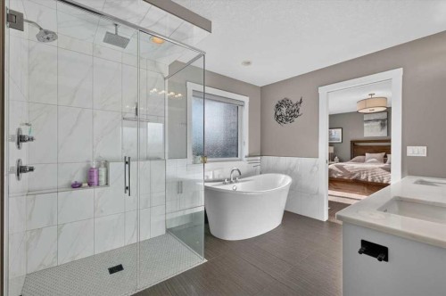 90 Cranbrook Crescent Se, Calgary, AB 