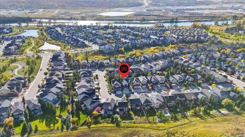 90 Cranbrook Crescent Se, Calgary, AB 