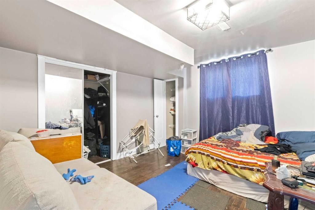 52 Edgepark Road Nw, Calgary, AB