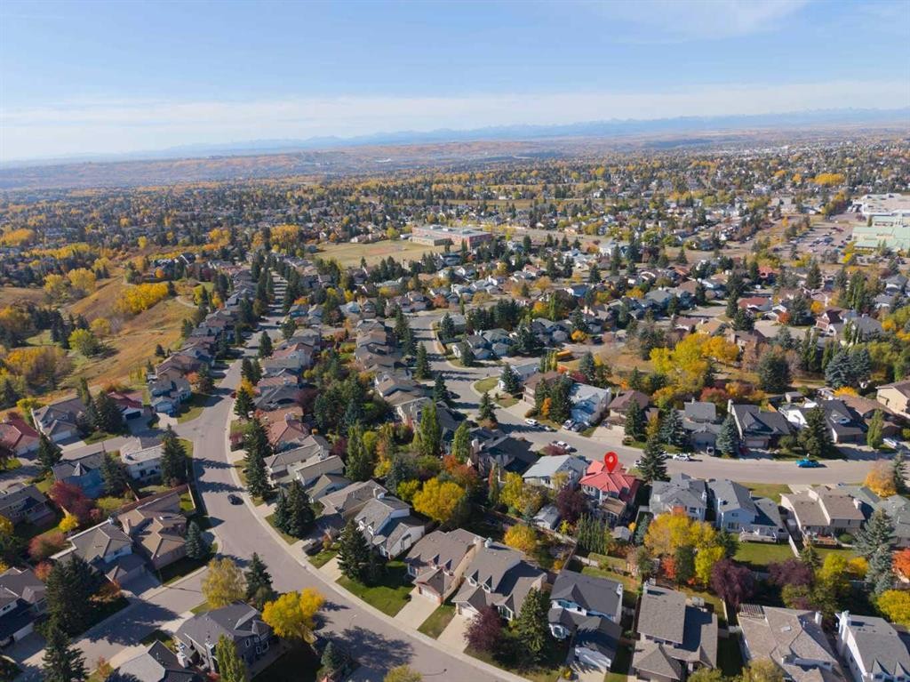 52 Edgepark Road Nw, Calgary, AB